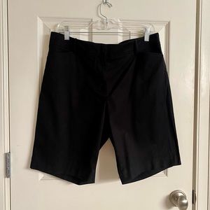 Talbots shorts in Perfect Shorts style in Black & size 12 Petite